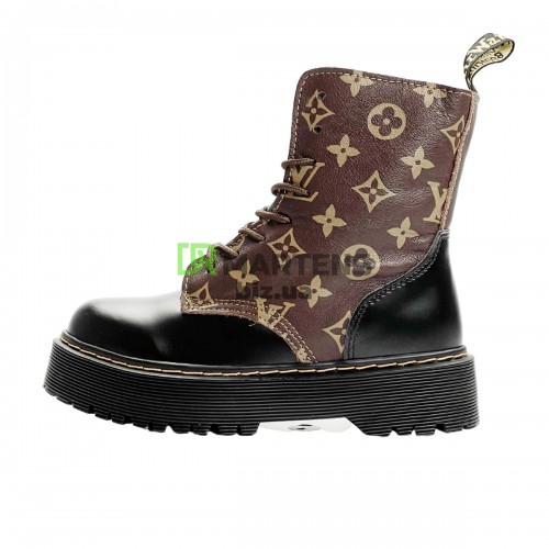 Др. Мартінз Jadon Smooth Leather Platform Boots З ХУТРОМ